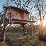 Treehouse Kremilek *