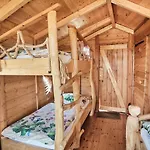 Treehouse Kremilek *