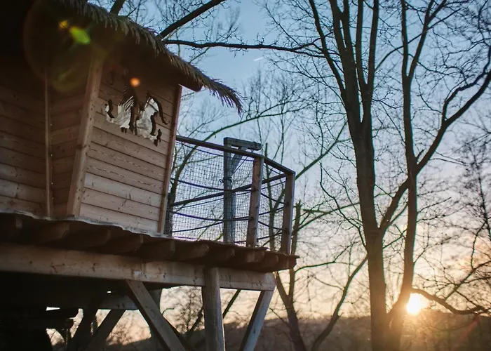 Treehouse Kremilek Jesenice (Pribram)