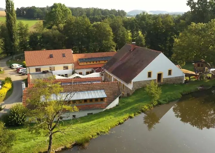 Treehouse Kremilek *